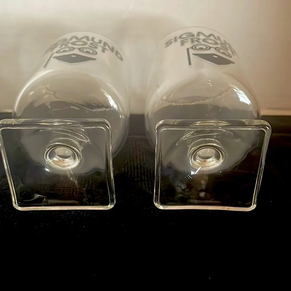 Vintage Sigmund Frost Vintage Stemmed‎ Cocktail Glasses